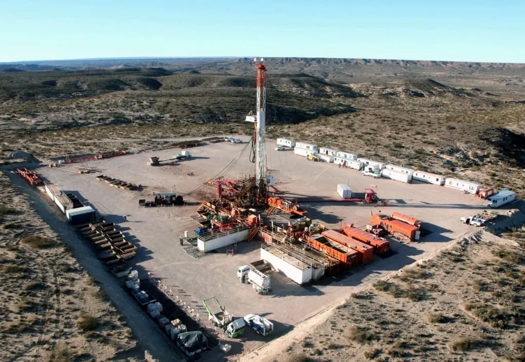 Oil well in Vaca Muerta